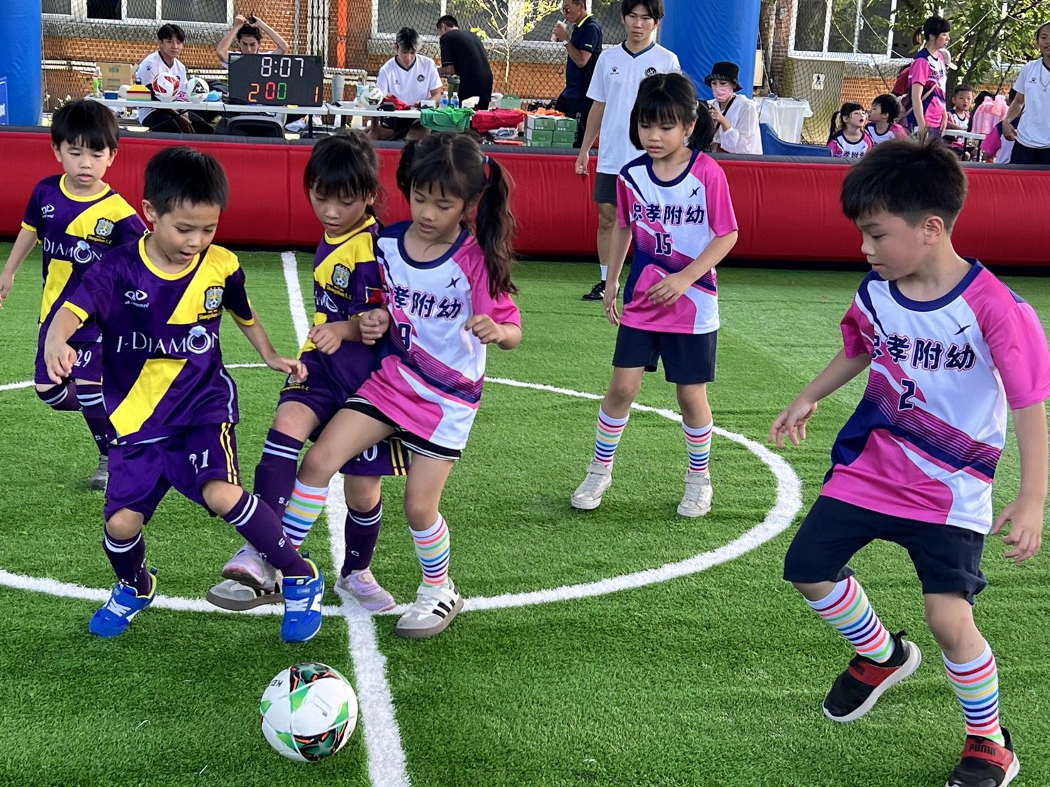 基隆小小球員熱力開踢　迷你足球賽熱血登場