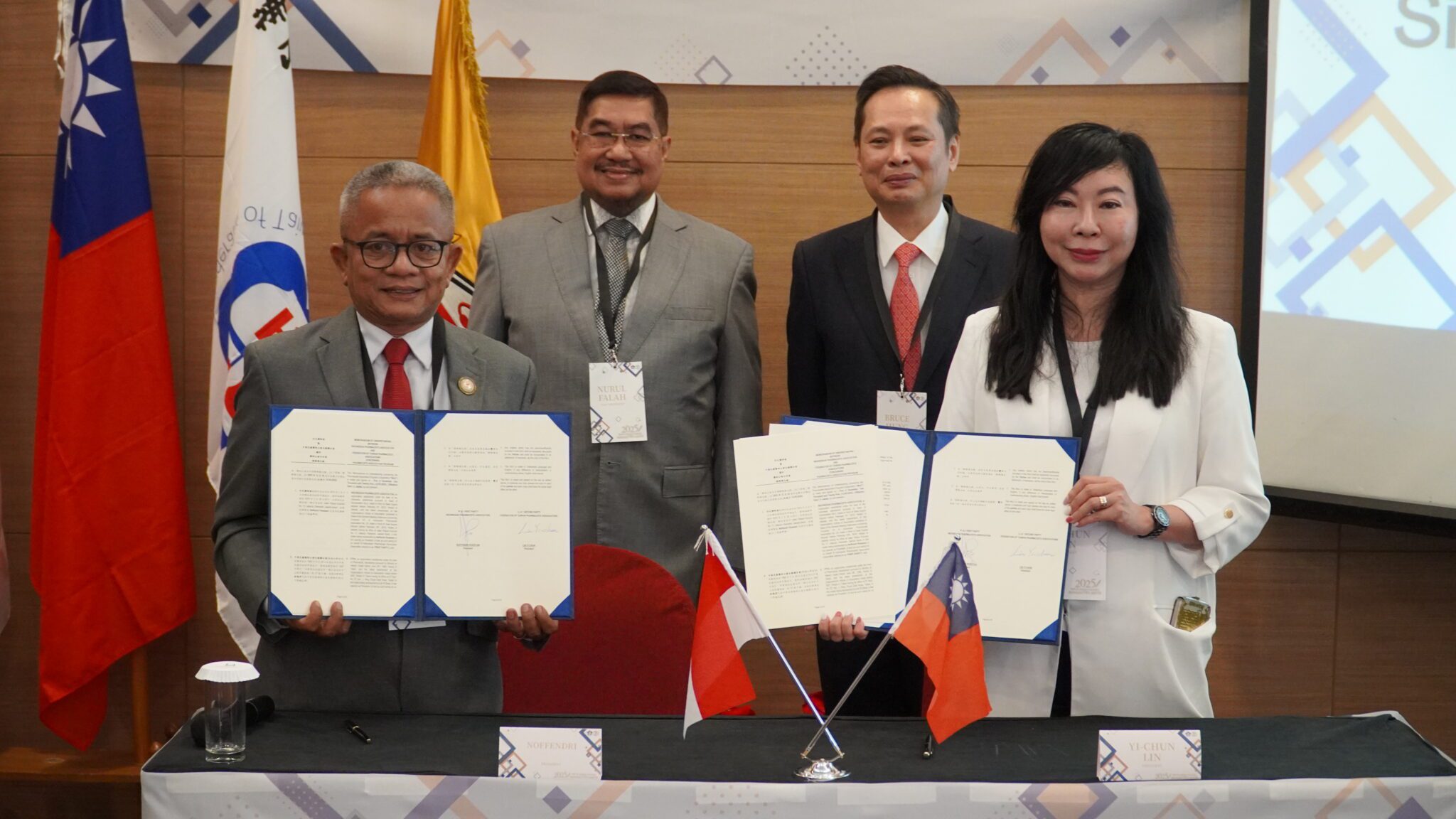 台印藥師合作再升級 黃金舜促續盟 林憶君率隊出訪 深化雙方交流 台印藥師合作再升級 黃金舜促續盟 林憶君率隊出訪 深化雙方交流