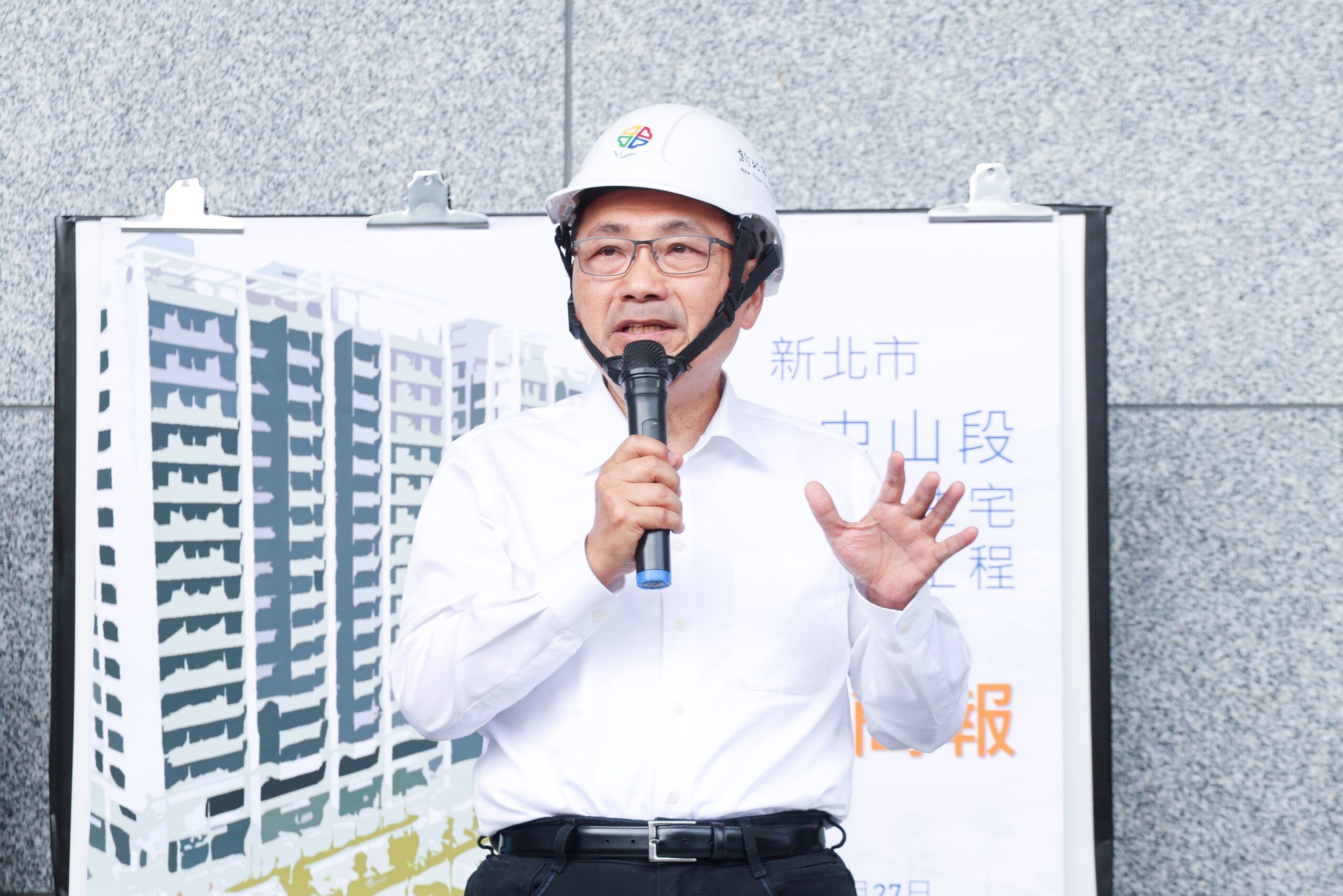 外媒指民進黨「抗中保臺」牌失效　侯友宜: 對內對外團結　如何避戰才是目標