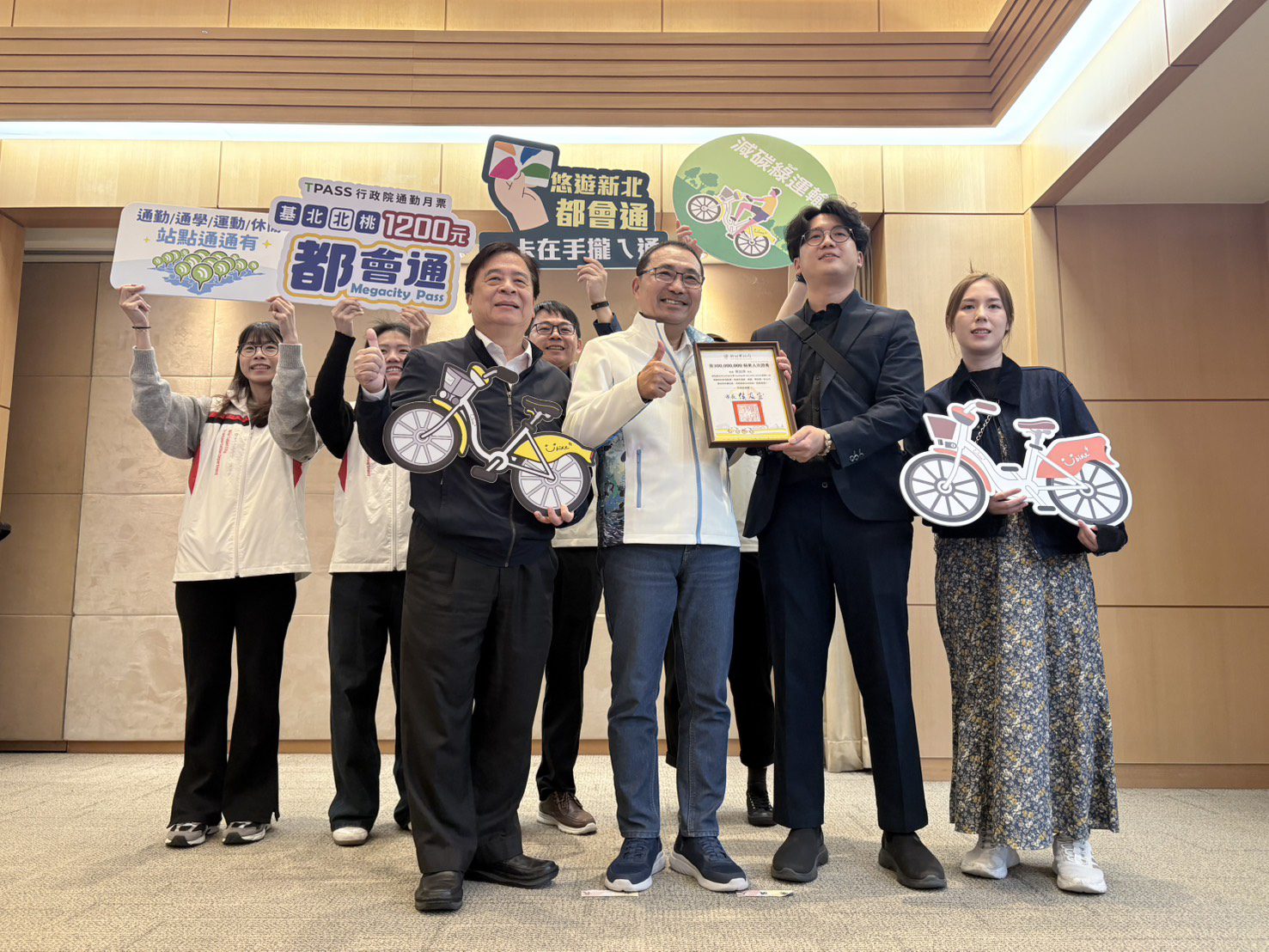 新北YouBike第3億騎乘人次幸運兒　獲贈1年份TPASS　讚「前30分鐘免費」 是最大福音