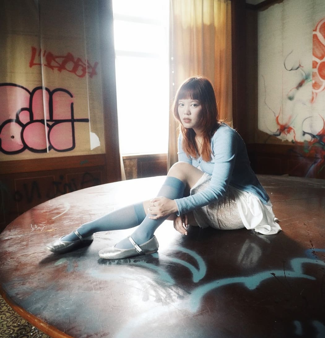 ana 將客語與英語混融成電子搖滾的聲音實驗 推出首張概念專輯