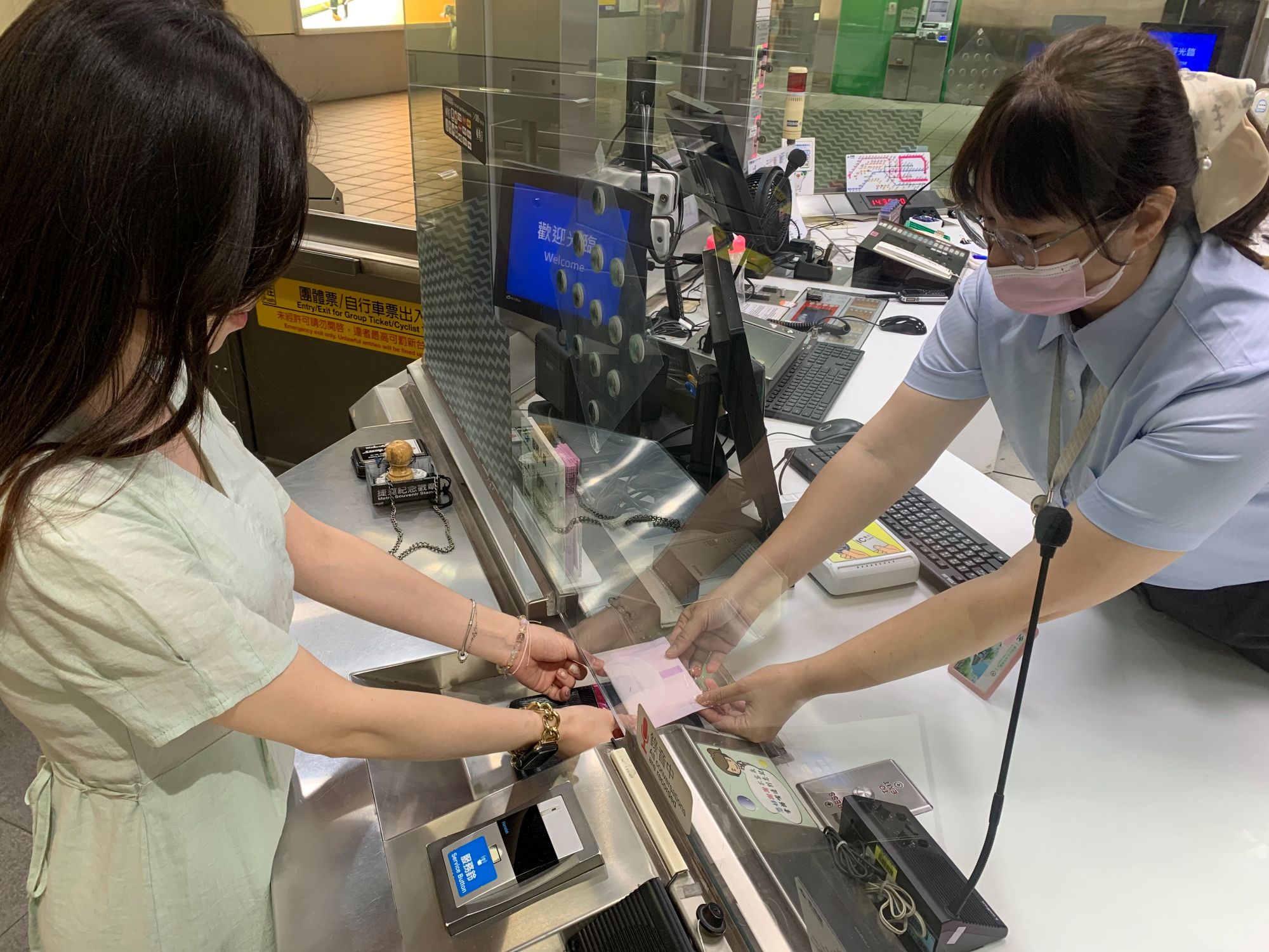 臺北捷運免費提供生理用品　貼心服務全面升級