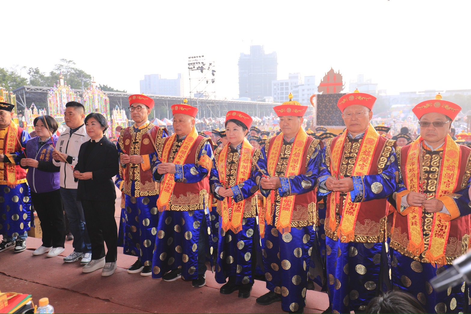 盛況空前！ 中市大甲鎮瀾宮七朝建醮普渡開香　盧市長祈求國泰民安